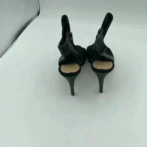 VIA SPIGA Black Pumps Size 6 1/2 - Picture 4 of 4